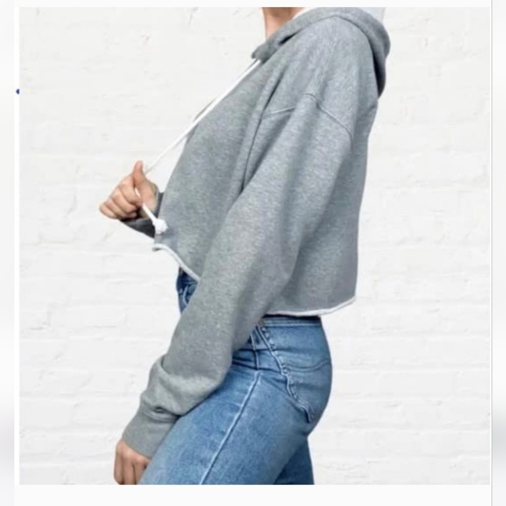 Wild Fable Women's Cropped‎ Hoodie - Heather Grey - Picture 4 of 5